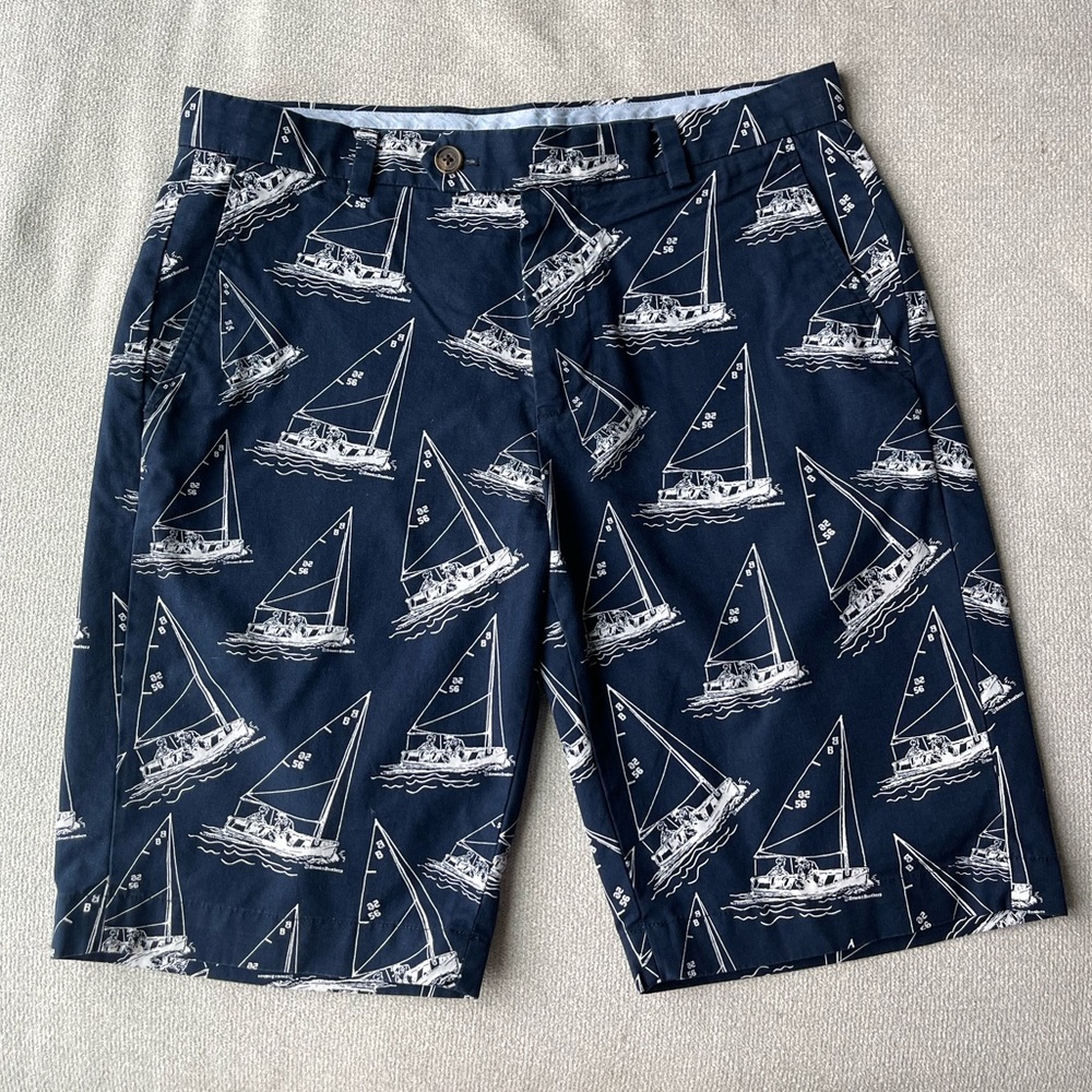 Brooks Brothers Blue Sailboat Bermuda Shorts | Men’s Size 32